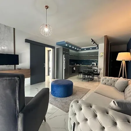 Mckenzie 28, Superior 2 Bedroom By Myguest Cyprus Apartment