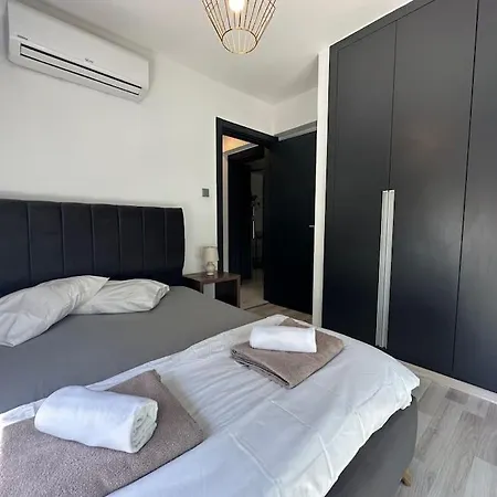 Apartment Mckenzie 28, Superior 2 Bedroom By Myguest Cyprus *